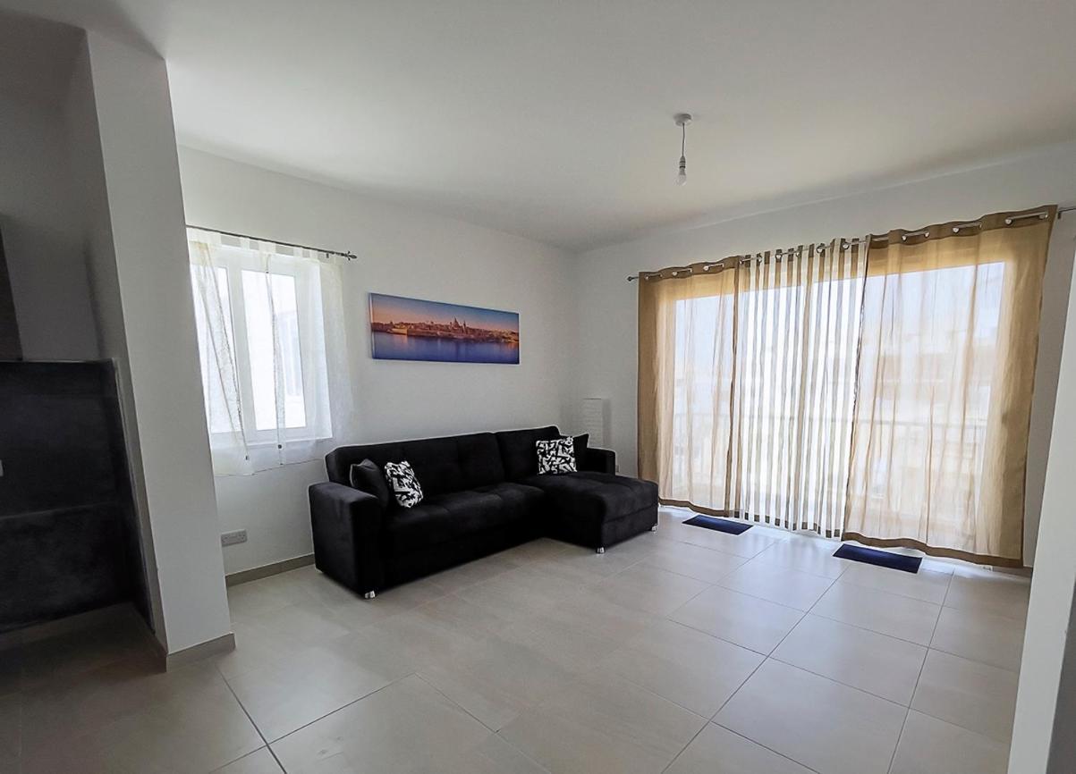 Close To Airport Apartment Zejtun Екстер'єр фото