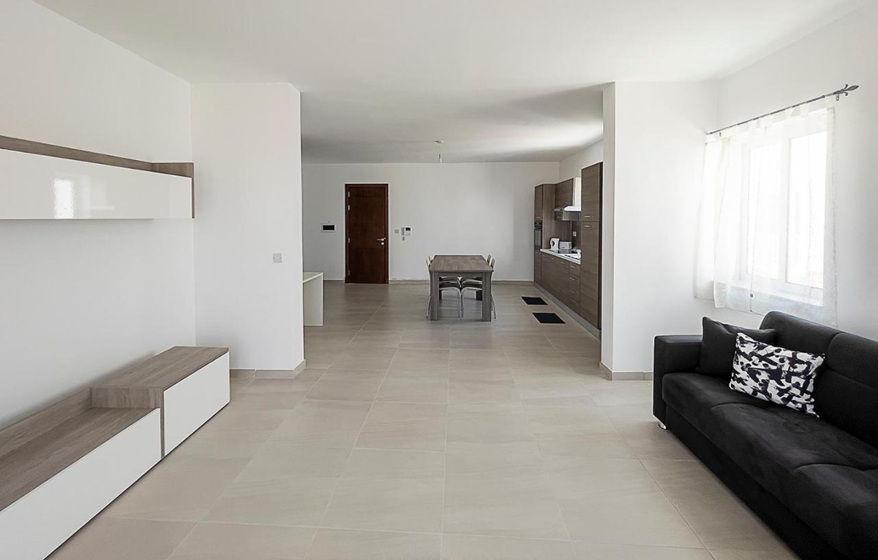 Close To Airport Apartment Zejtun Екстер'єр фото