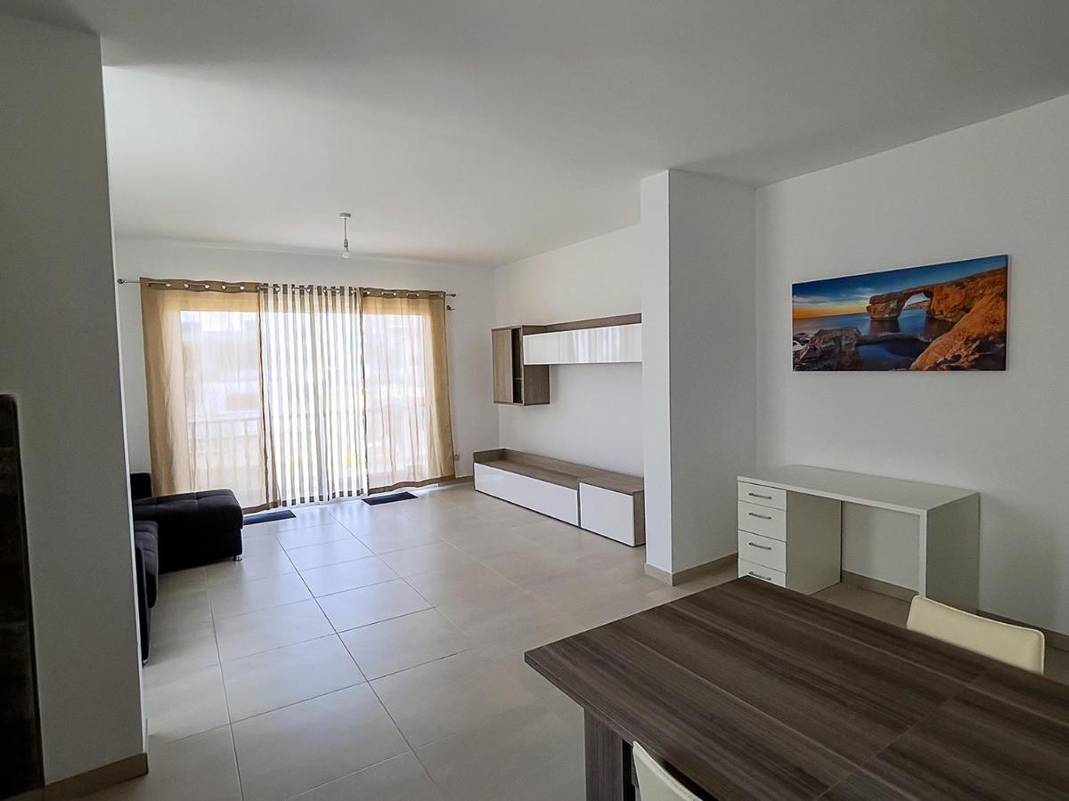 Close To Airport Apartment Zejtun Екстер'єр фото