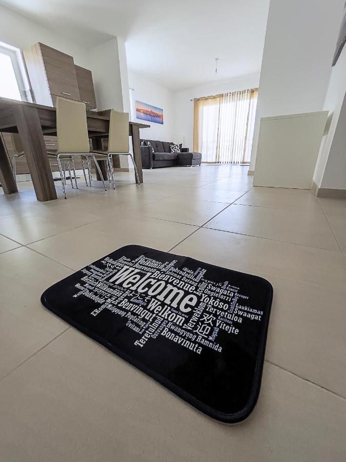 Close To Airport Apartment Zejtun Екстер'єр фото